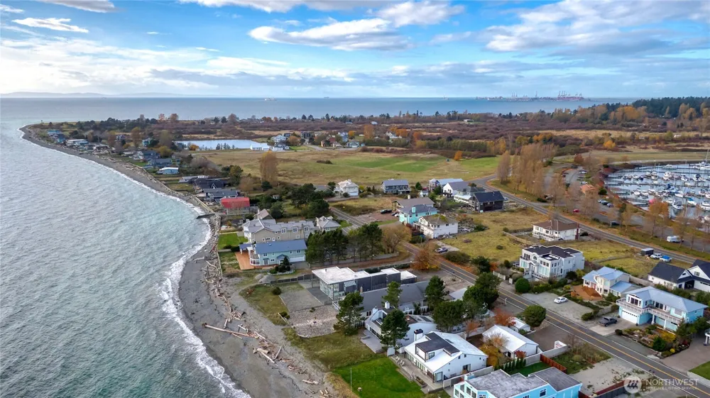 1587 Harbor Seal Drive Point Roberts, WA 98281