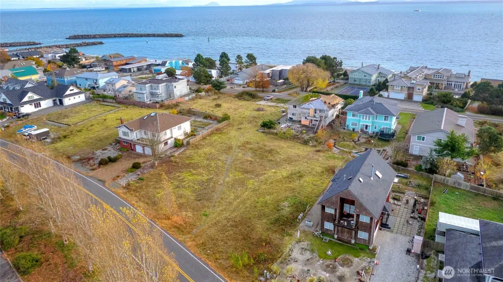 1587 Harbor Seal Drive Point Roberts, WA 98281