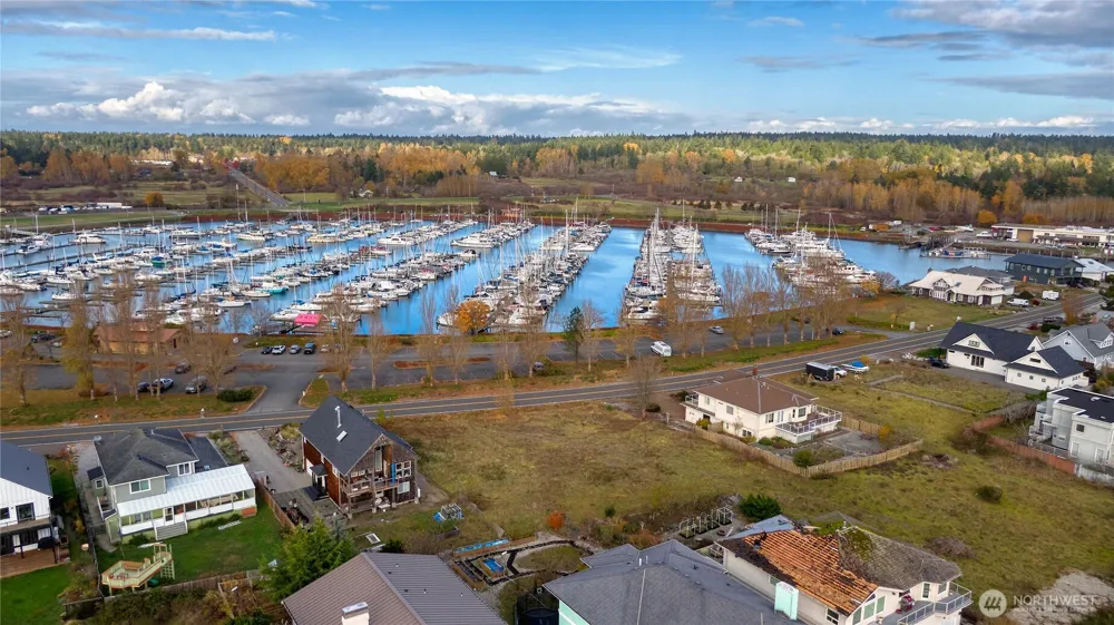 1587 Harbor Seal Drive Point Roberts, WA 98281