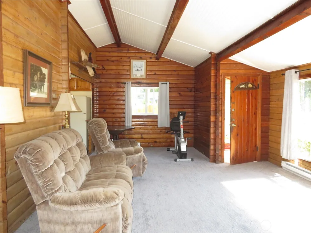 38 Linder Lane Westport, WA 98595