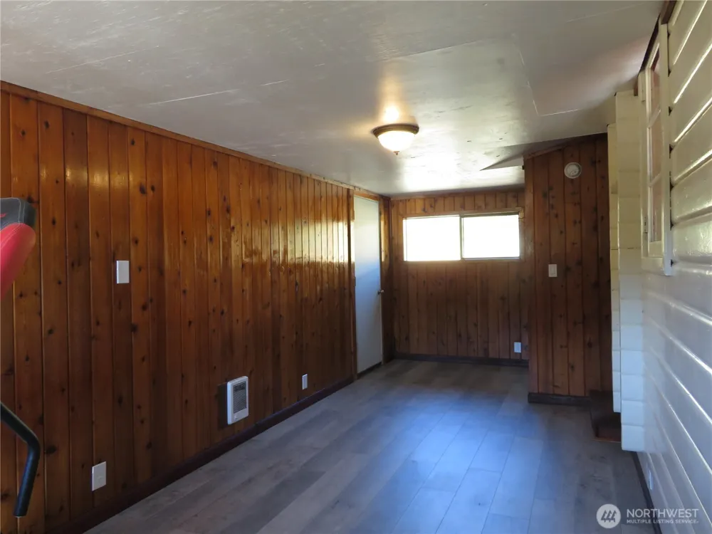38 Linder Lane Westport, WA 98595