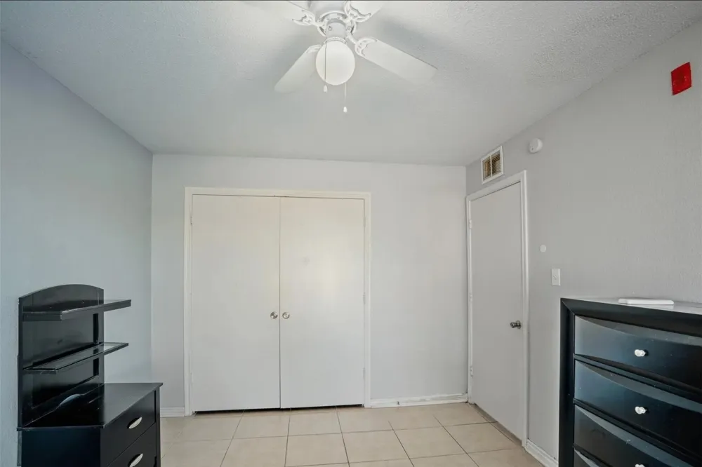 150 S Main Street #206 Euless, TX 76040
