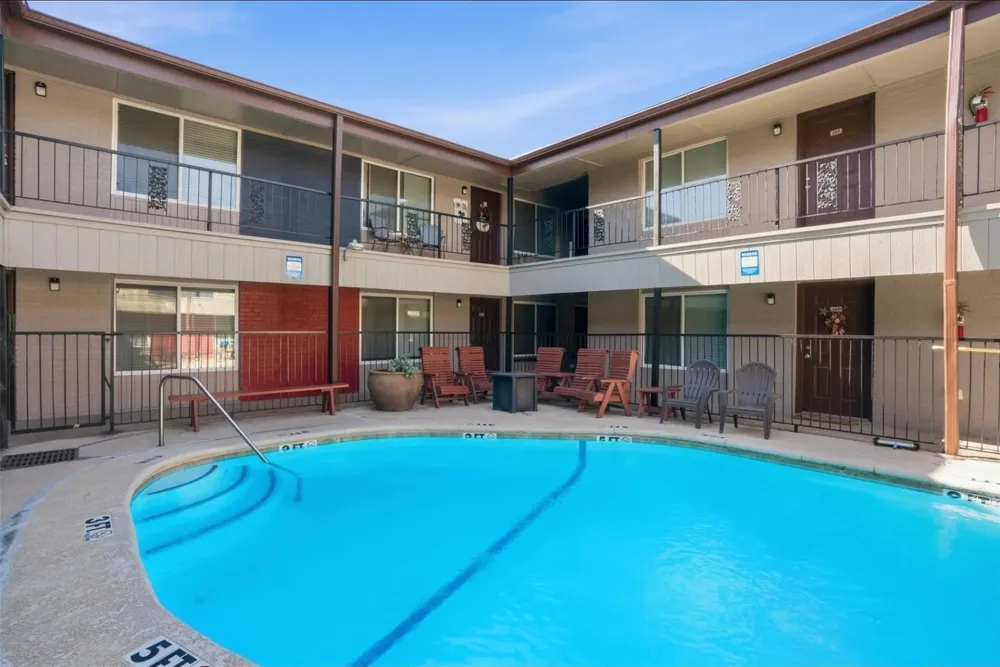 150 S Main Street #206 Euless, TX 76040