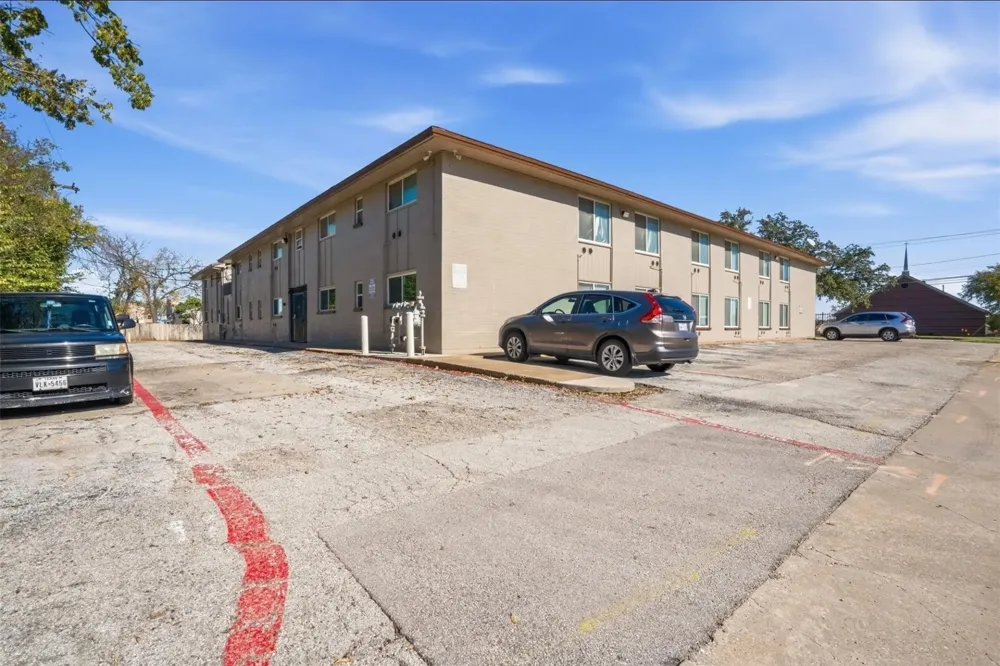150 S Main Street #206 Euless, TX 76040