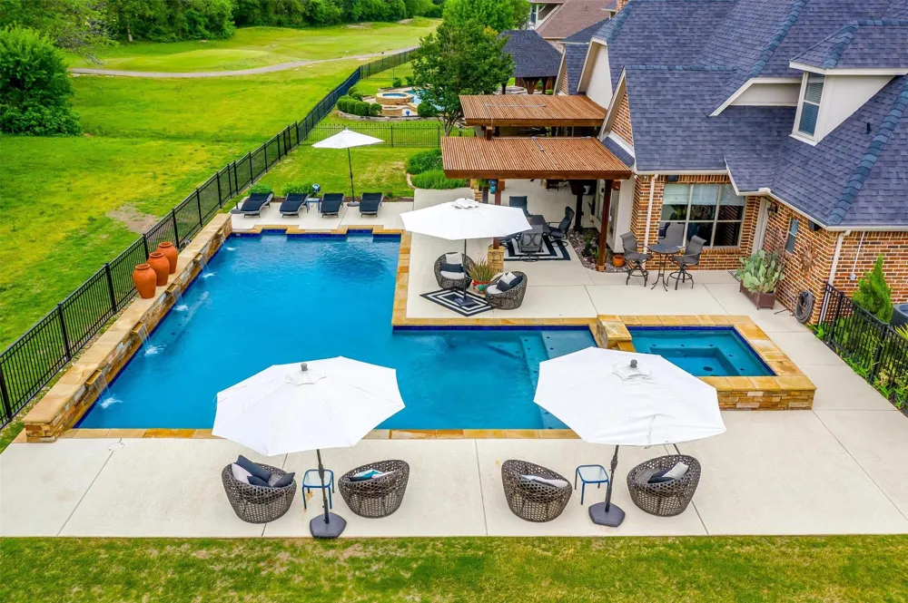 203 Augusta Court Aledo, TX 76008