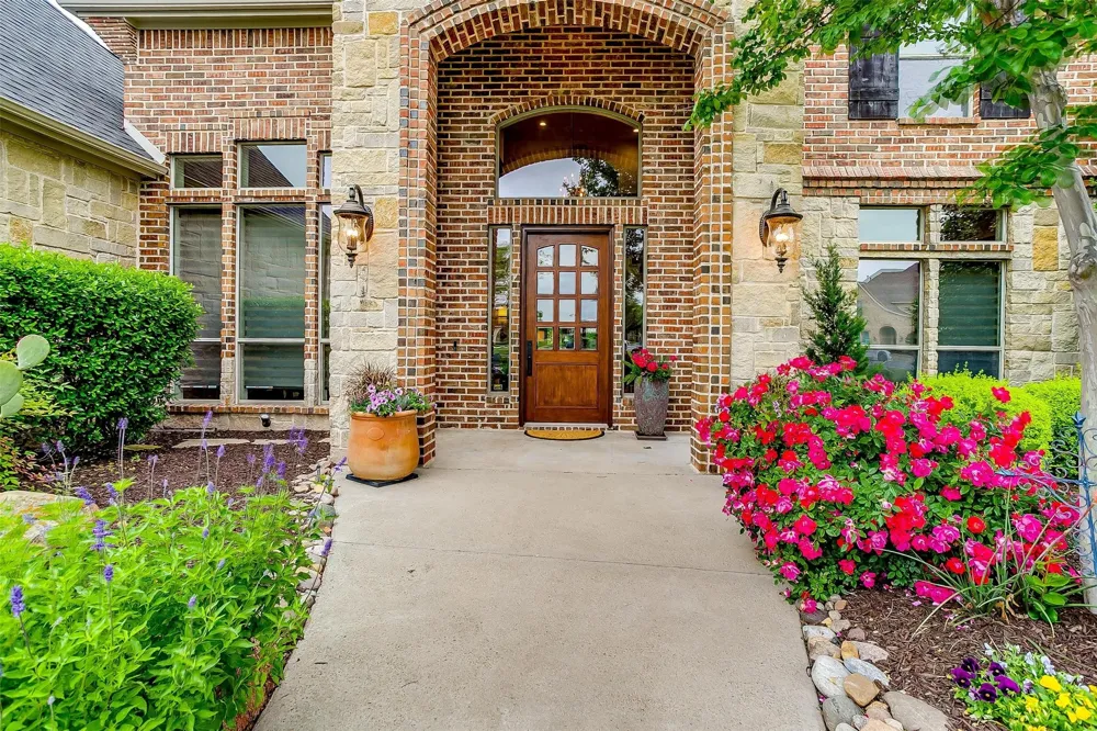 203 Augusta Court Aledo, TX 76008