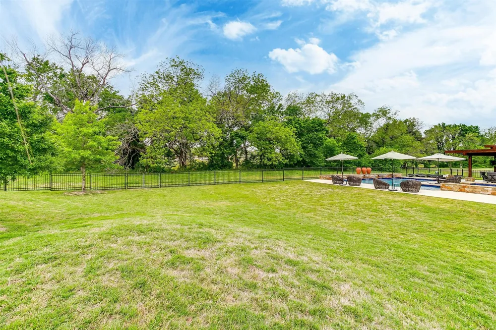 203 Augusta Court Aledo, TX 76008