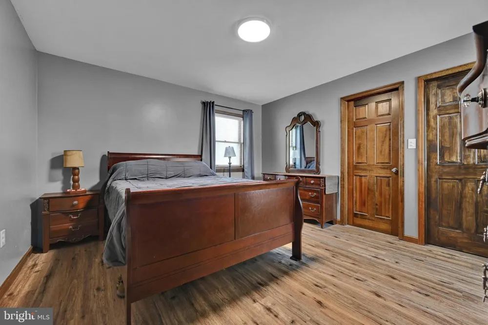 41 KENNEDY DRIVE Drums, PA 18222