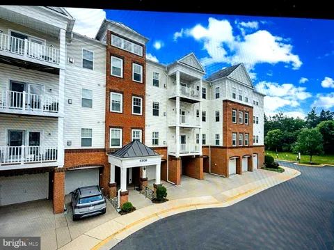 43138 STILLWATER TERRACE #202