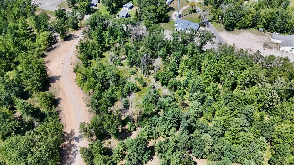 2 E Greenwood Road Prescott, MI 48756