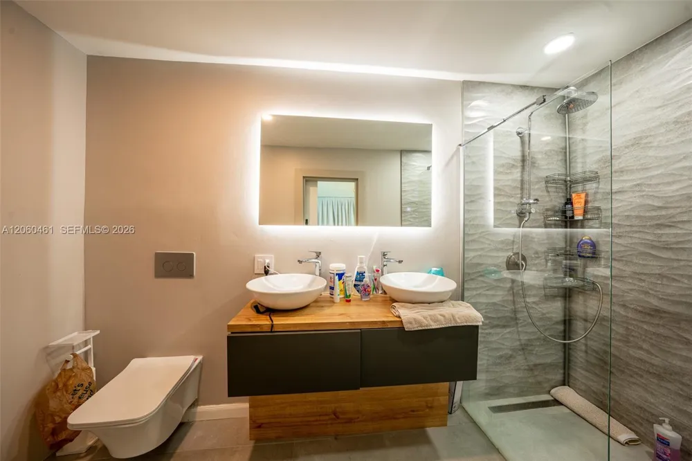 1221 W Camino Real #1221 Boca Raton, FL 33486