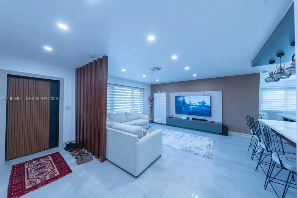 1221 W Camino Real #1221 Boca Raton, FL 33486