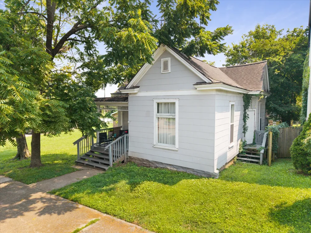749 Lynwood Ave Nashville, TN 37203