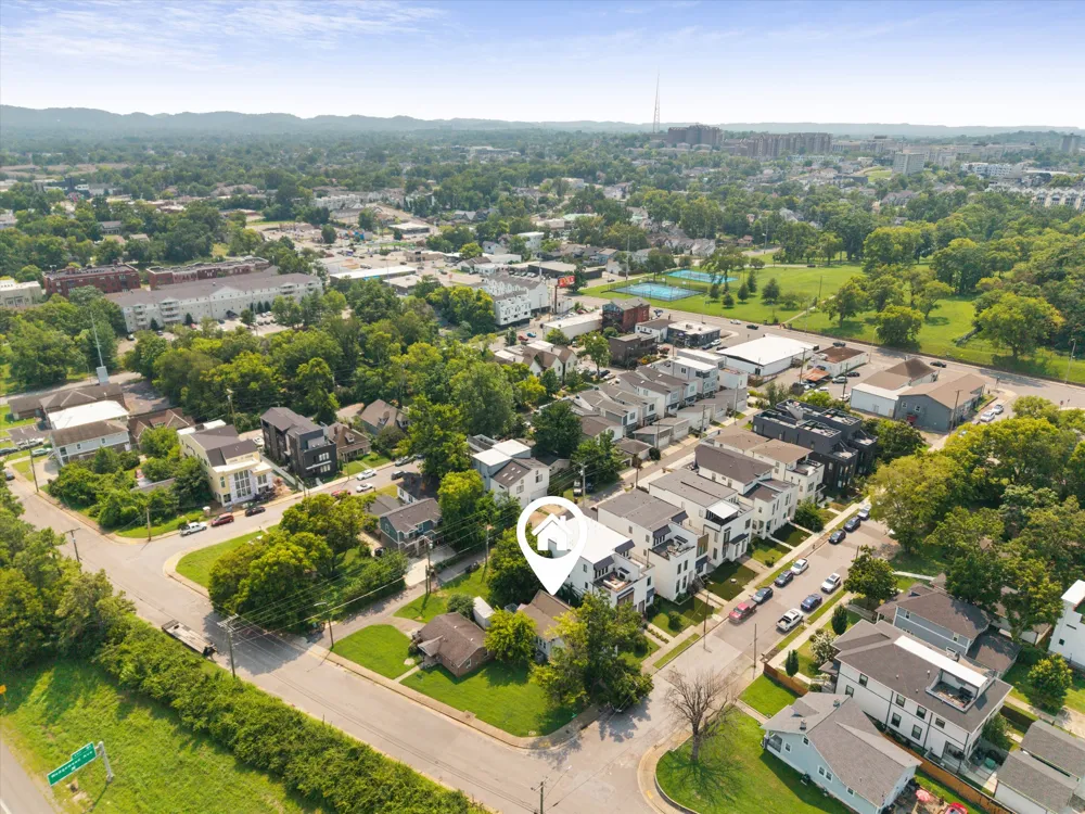 749 Lynwood Ave Nashville, TN 37203