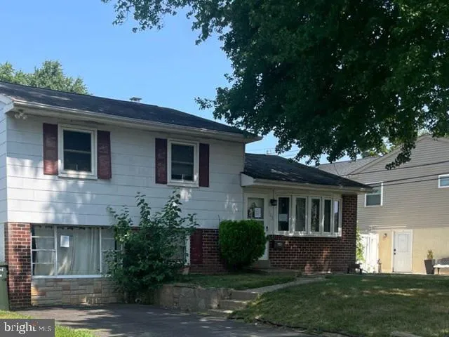 303 WILLARD ROAD Hatboro, PA 19040