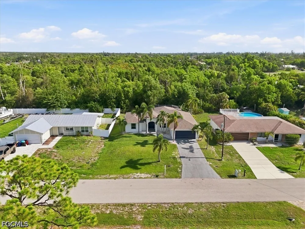 Linden Lane Bokeelia, FL 33922