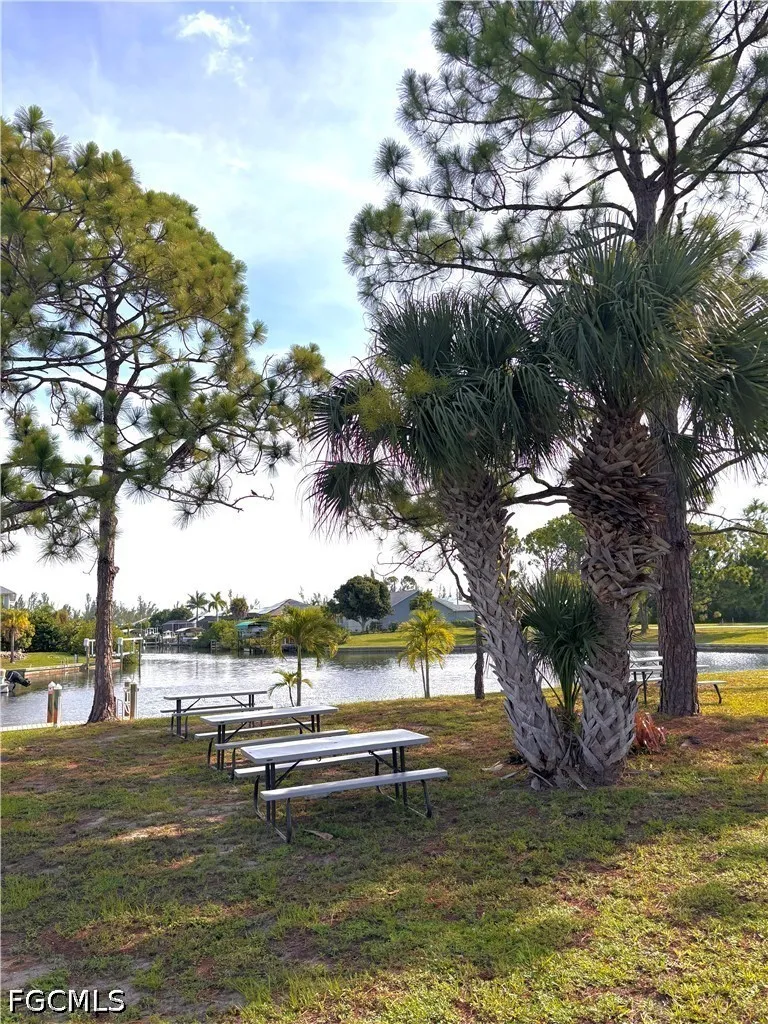 Linden Lane Bokeelia, FL 33922