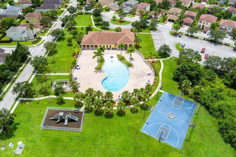 9728 STARBOARD DRIVE Fort Pierce, FL 34945