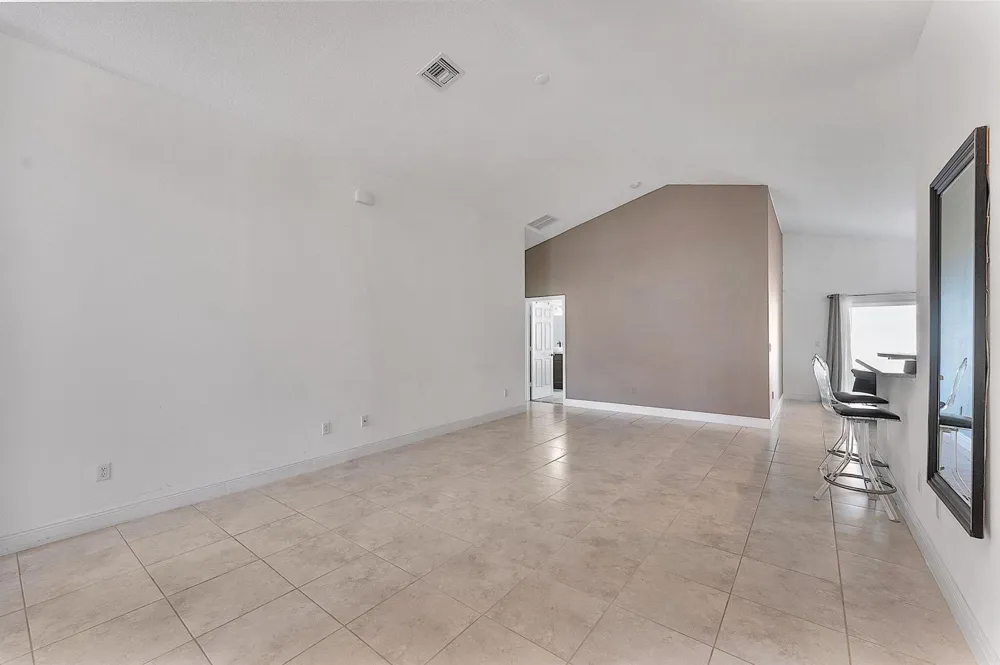 9728 STARBOARD DRIVE Fort Pierce, FL 34945