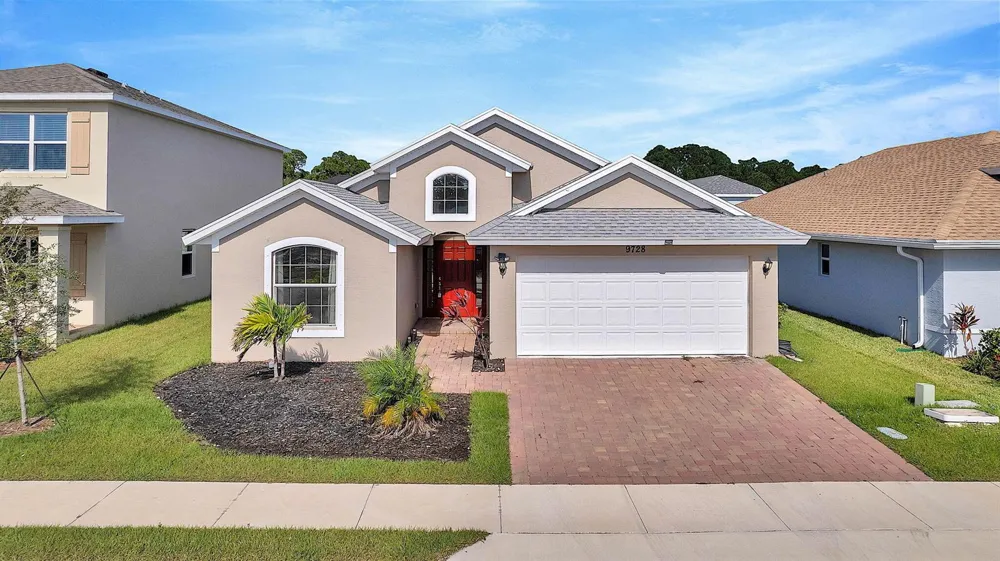 9728 STARBOARD DRIVE Fort Pierce, FL 34945