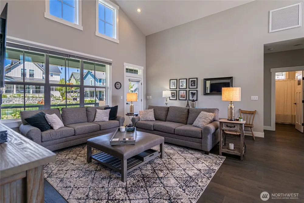 250 Bobcat Lane Chelan, WA 98816