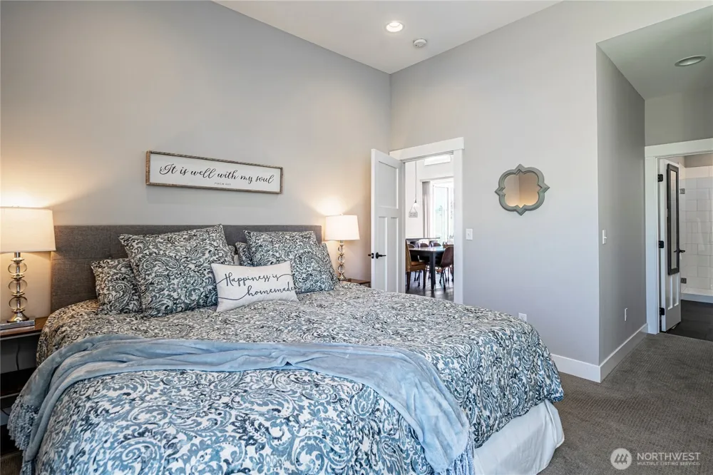 250 Bobcat Lane Chelan, WA 98816