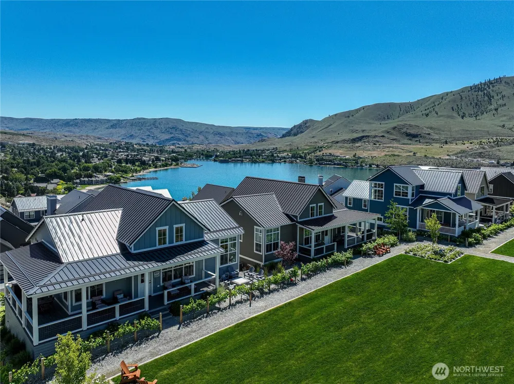250 Bobcat Lane Chelan, WA 98816