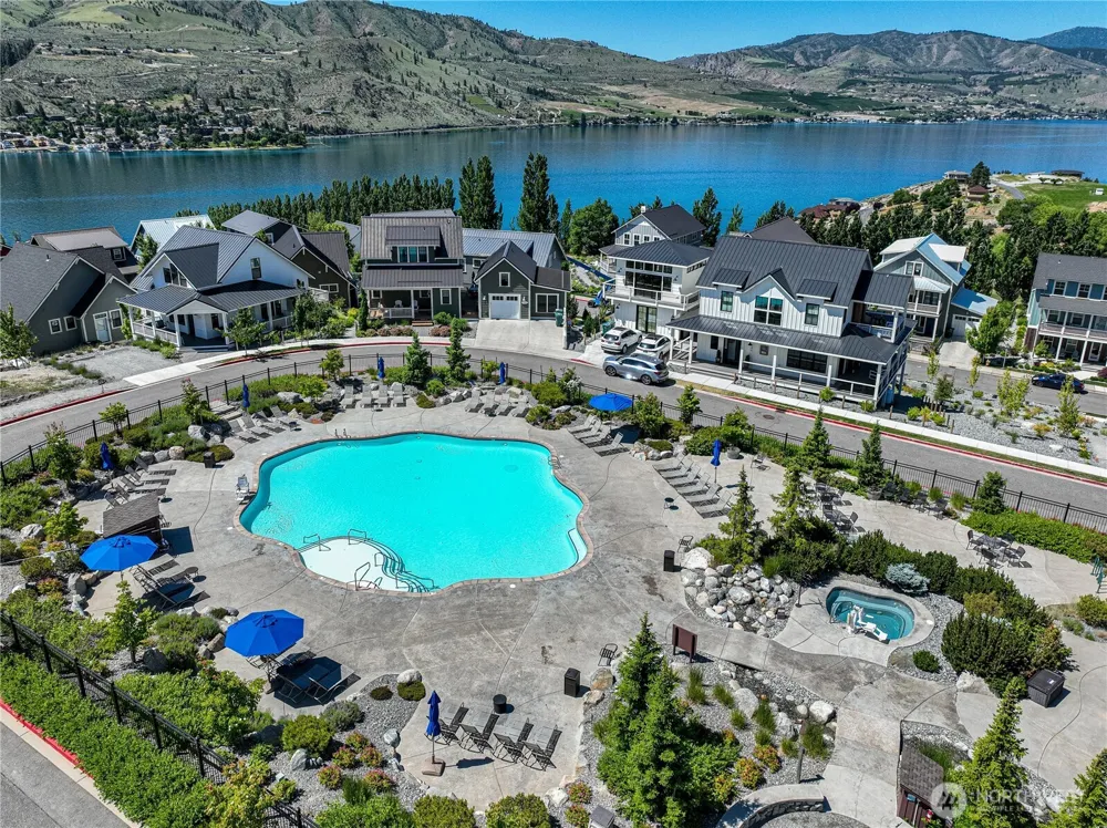250 Bobcat Lane Chelan, WA 98816