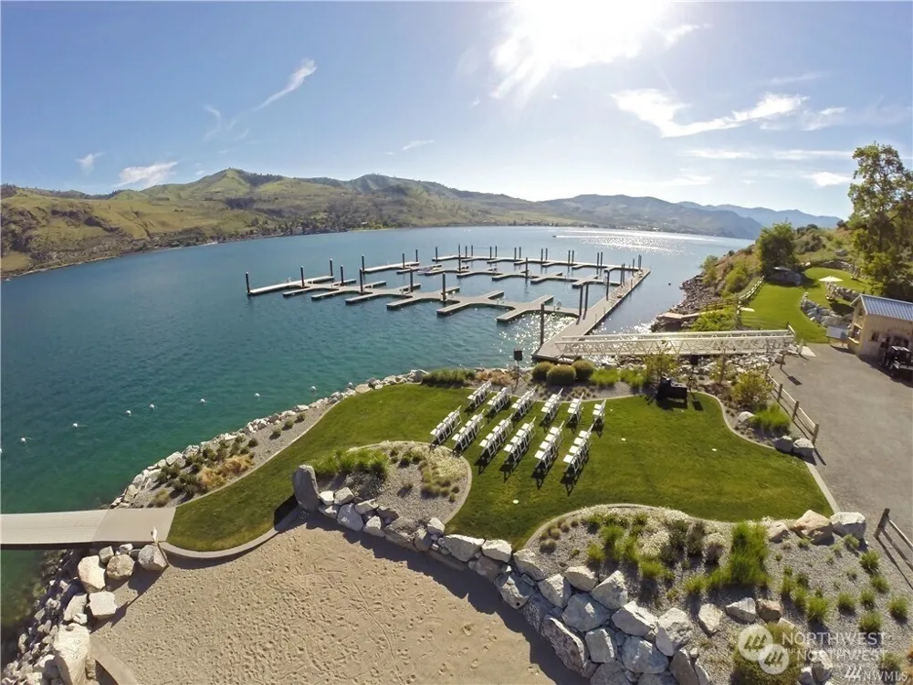 250 Bobcat Lane Chelan, WA 98816