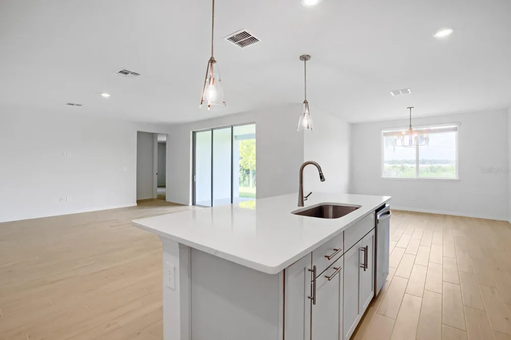 2332 CITRUS BLOOM DRIVE Bartow, FL 33830