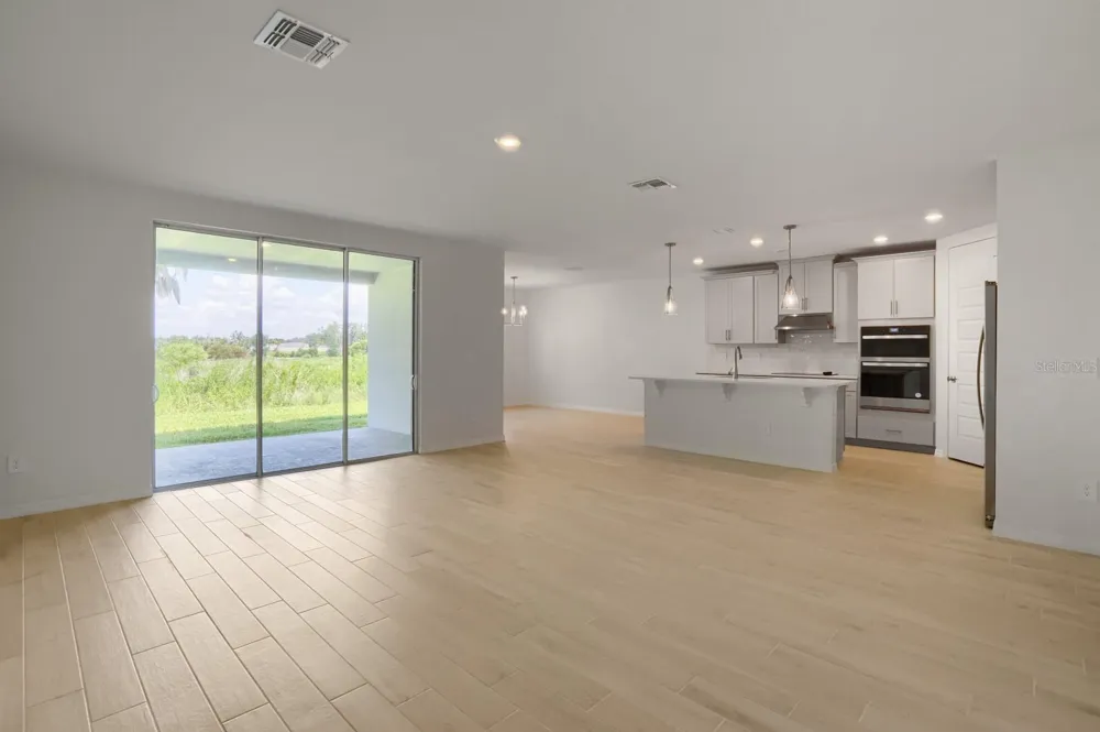 2332 CITRUS BLOOM DRIVE Bartow, FL 33830