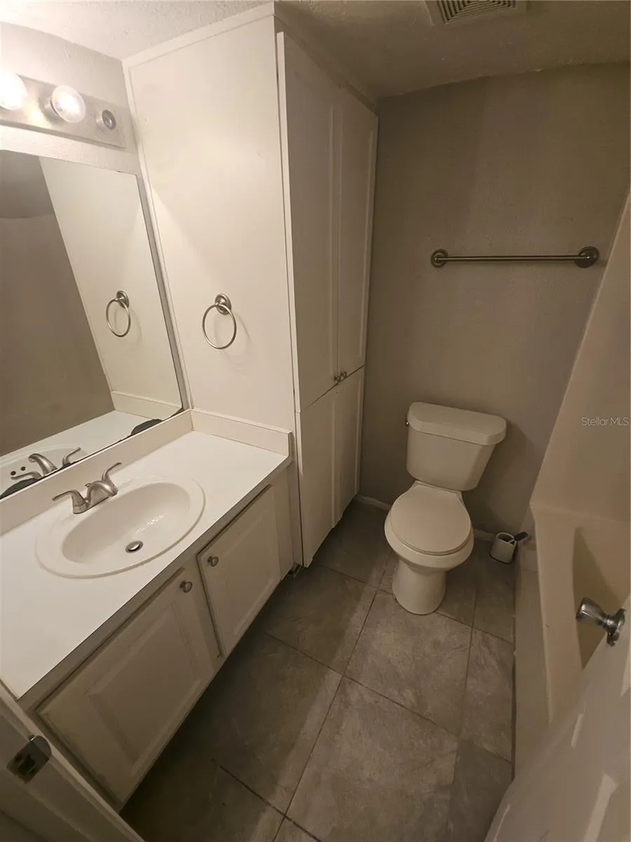 125 WATER FRONT WAY #130 Altamonte Springs, FL 32701