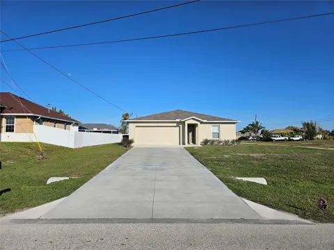901 NW 15TH PLACE