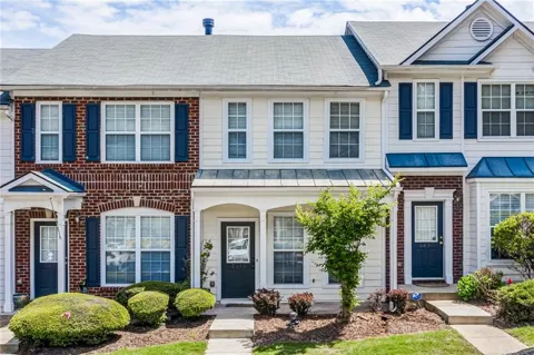 3285 Hidden Cove Circle