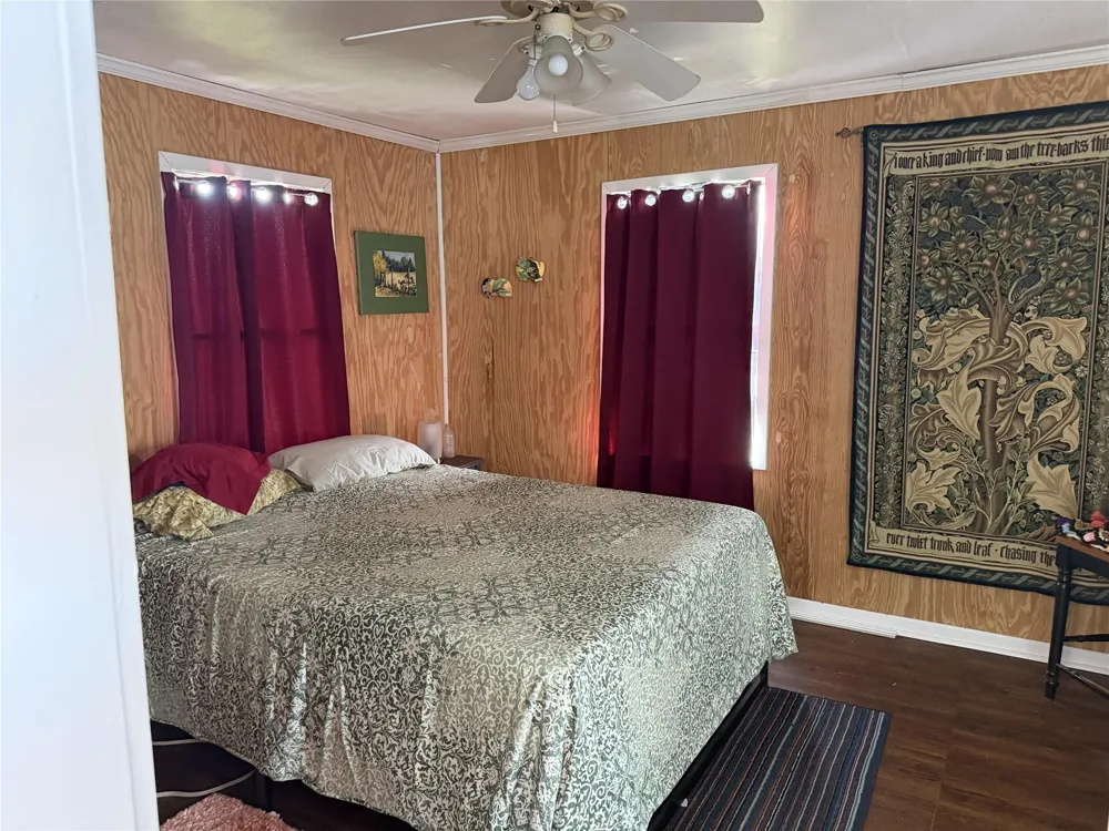 111 Dorsett Road Palacios, TX 77465