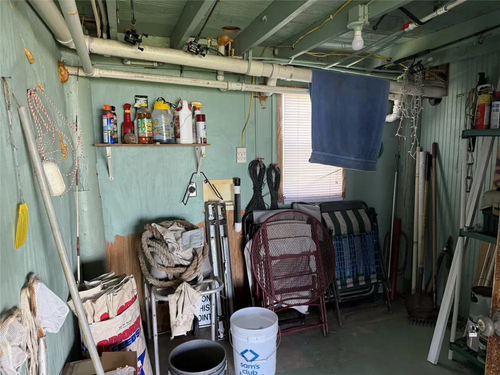 111 Dorsett Road Palacios, TX 77465