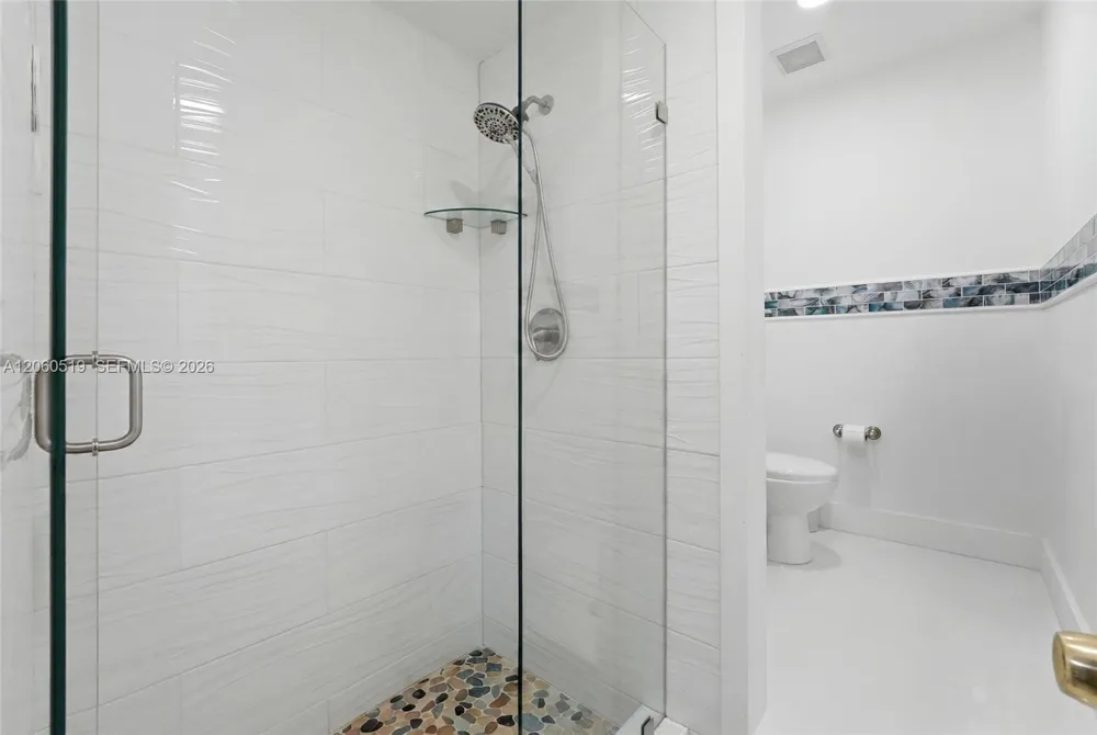 323 NW 136th Pl Miami, FL 33182