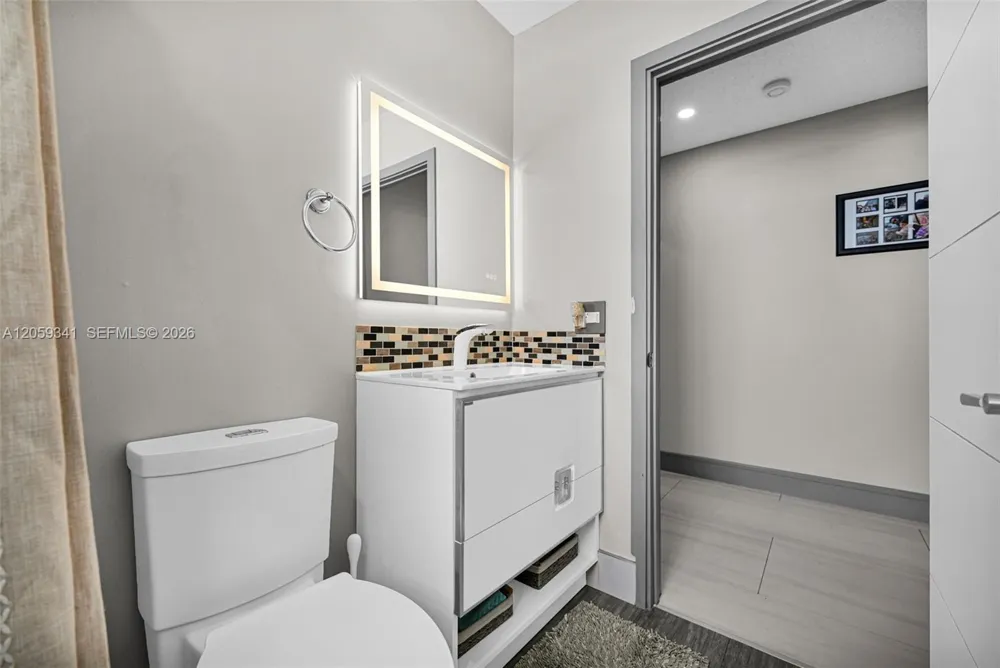 15982 NW 12th Ct Pembroke Pines, FL 33028