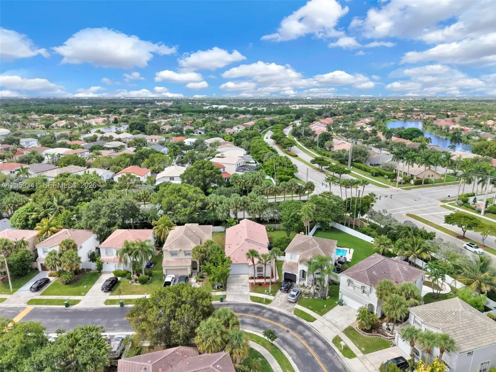 15982 NW 12th Ct Pembroke Pines, FL 33028