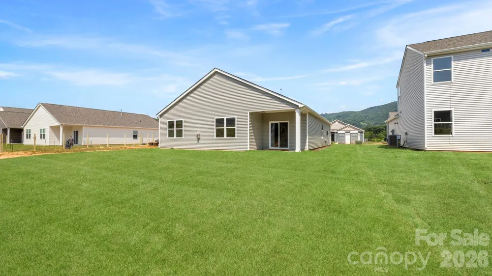 85 Ridgehaven Drive Waynesville, NC 28786