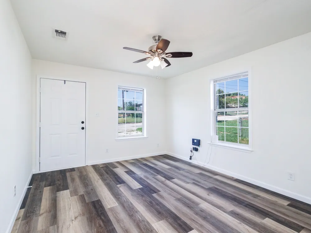 904 W 1st Street Coleman, TX 76834