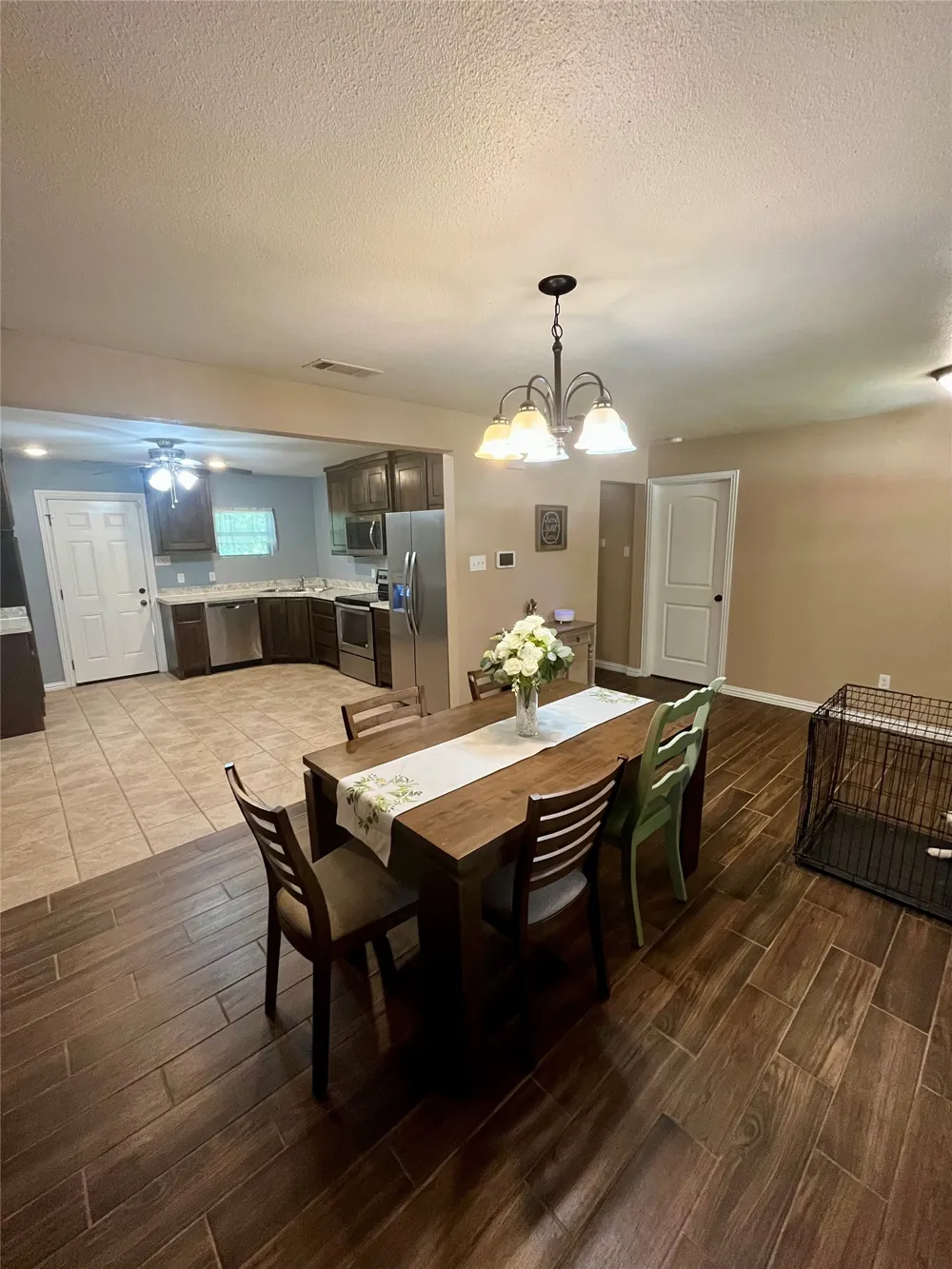 104 Lynn Drive Azle, TX 76020