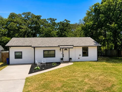 104 Lynn Drive