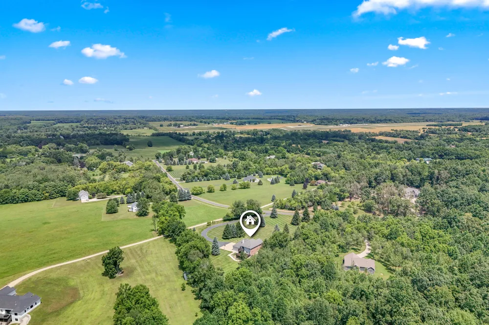 1230 Meadow Lane Hillsdale, MI 49242