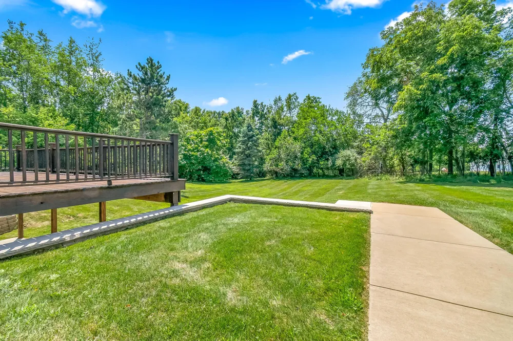 1230 Meadow Lane Hillsdale, MI 49242