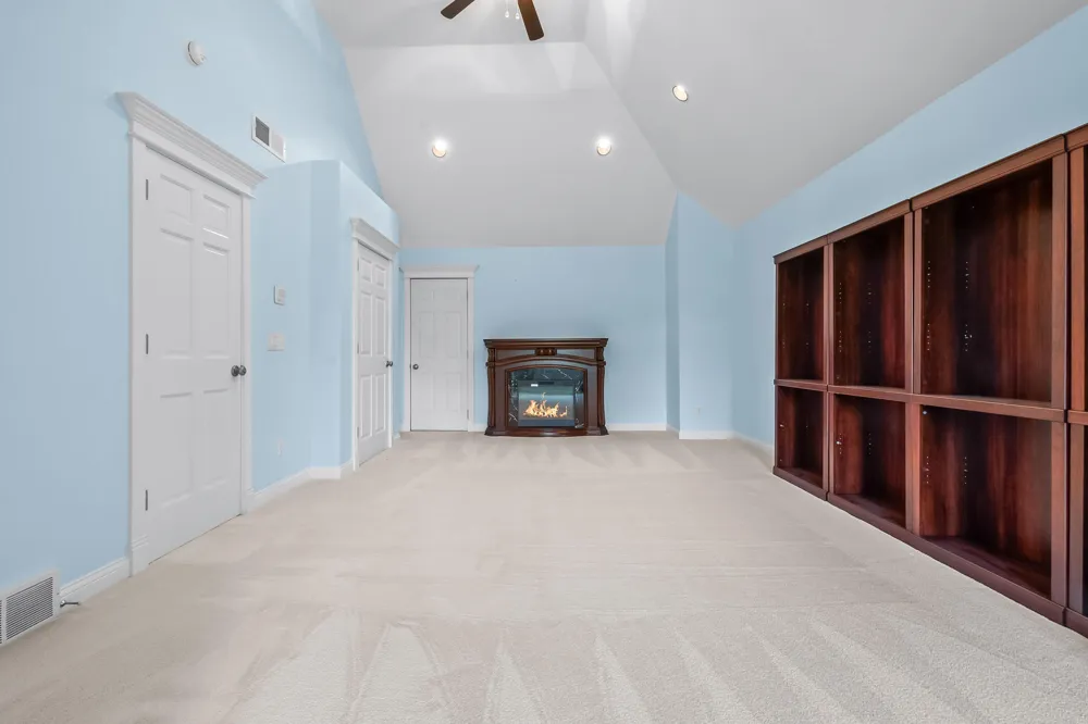 1230 Meadow Lane Hillsdale, MI 49242