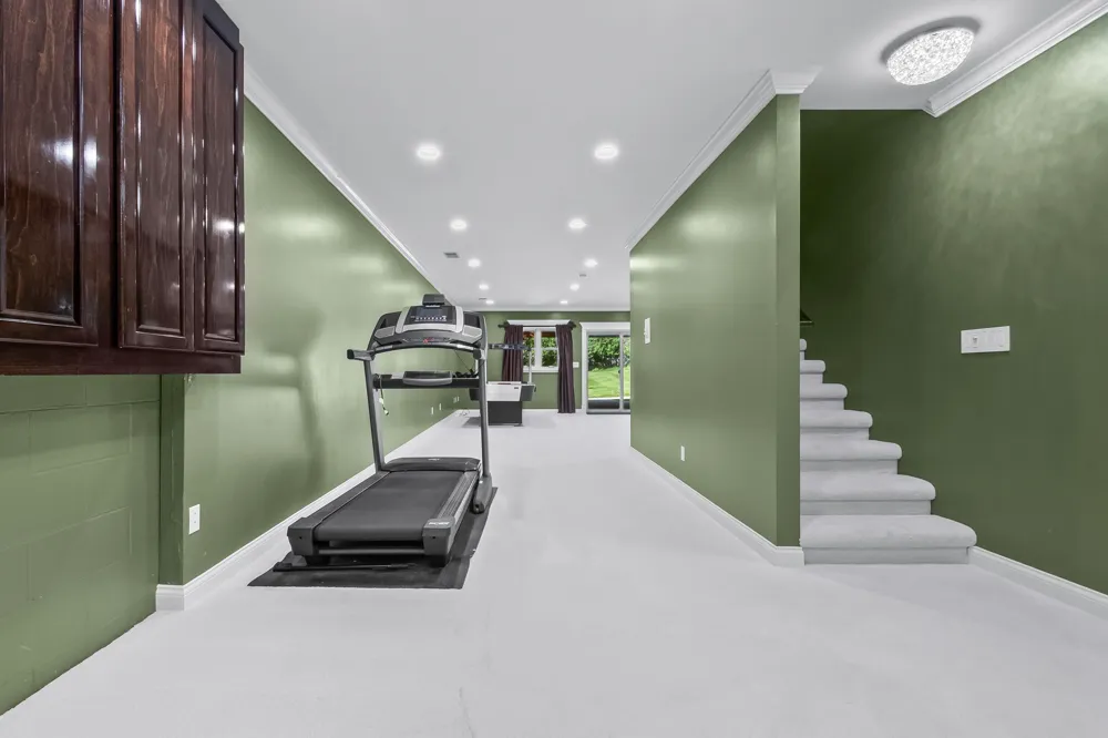 1230 Meadow Lane Hillsdale, MI 49242