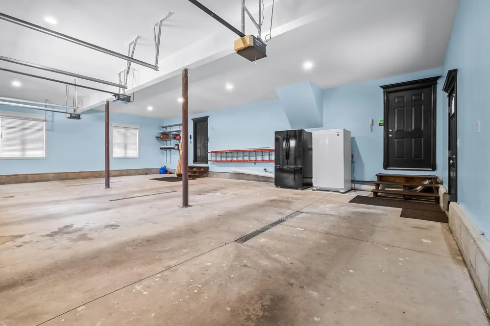 1230 Meadow Lane Hillsdale, MI 49242