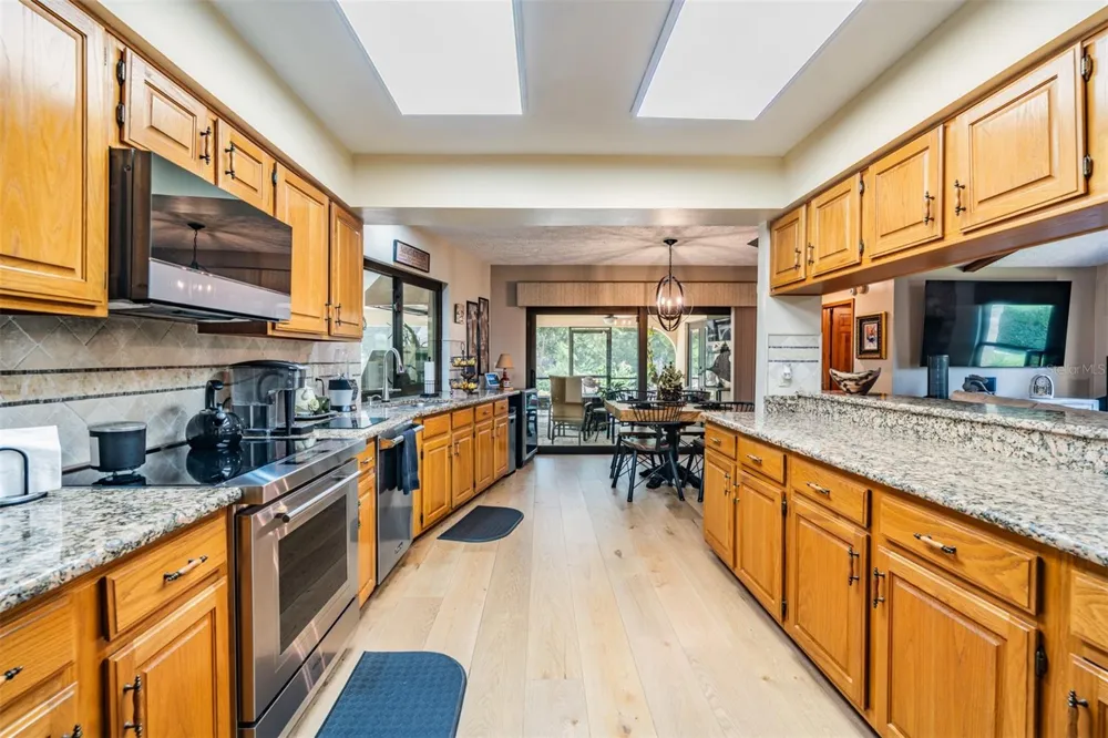 13203 SPINDLEWYCK COVE Riverview, FL 33569