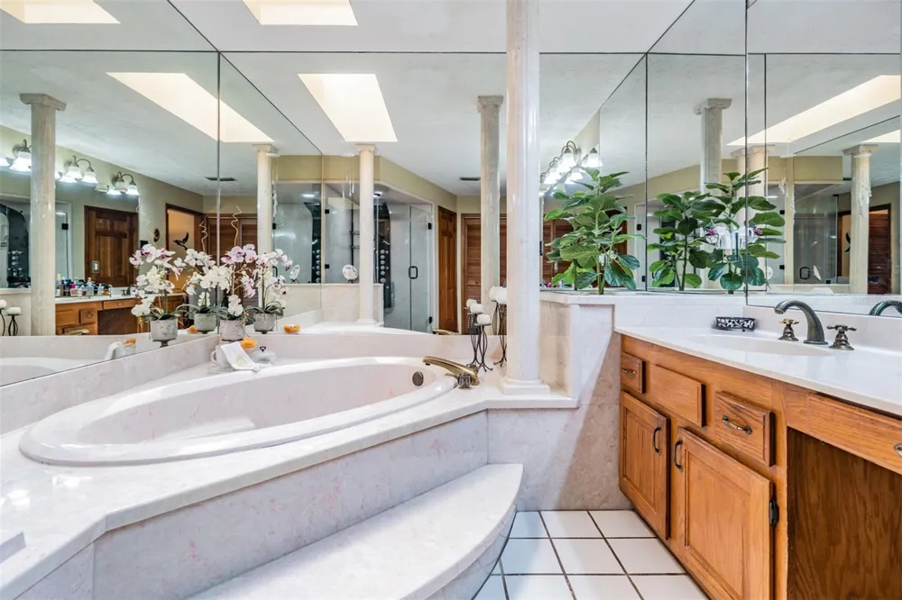 13203 SPINDLEWYCK COVE Riverview, FL 33569